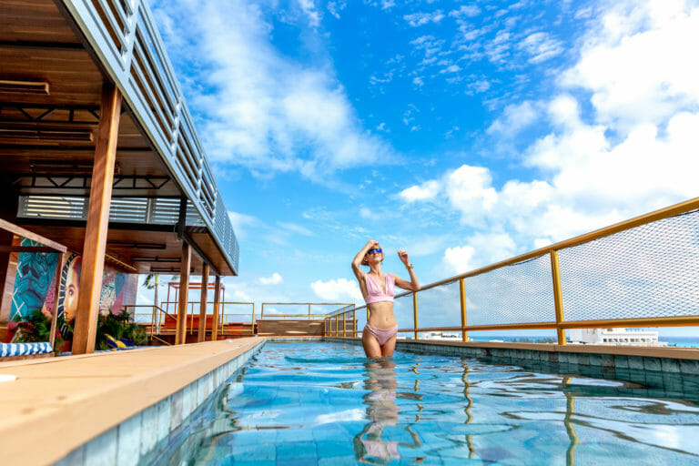 Rooftop Residencia Condos